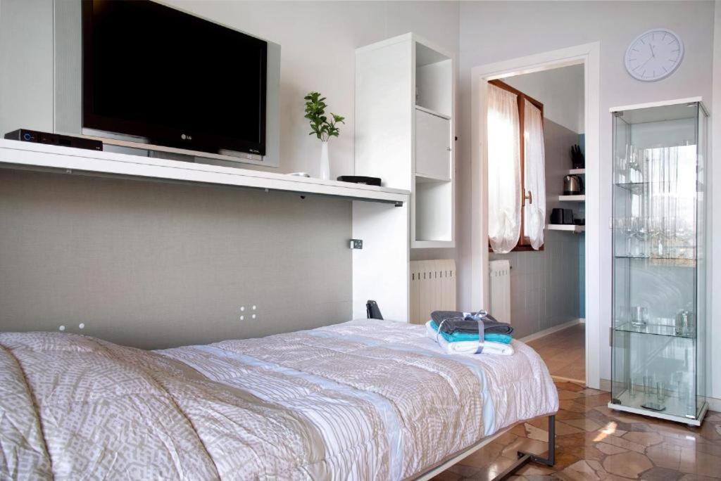 Ferienwohnung Studio Belvedere Brezzo Zewnętrze zdjęcie